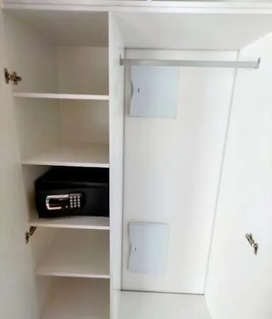 Apartment Przy Pge Narodowym, Metro, Ac, Parking